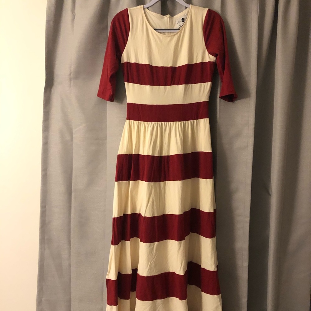 dainty jewels maxi dress